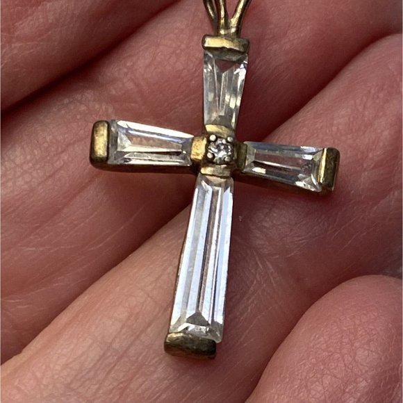 Gold Tone Clear Beveled Crystal Cross Pendant Necklace 925..........133 - Picture 2 of 10